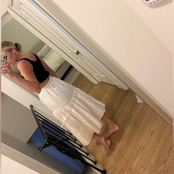 Tout a coup white skirt size S NWT in bag - Picture 5 of 11